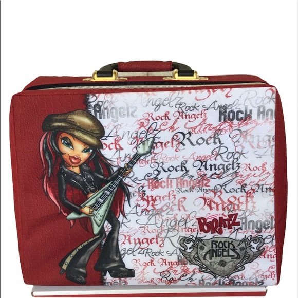 bratz doll Toys Vintage Bratz Fashion Dolls Carrying Case Poshmark
